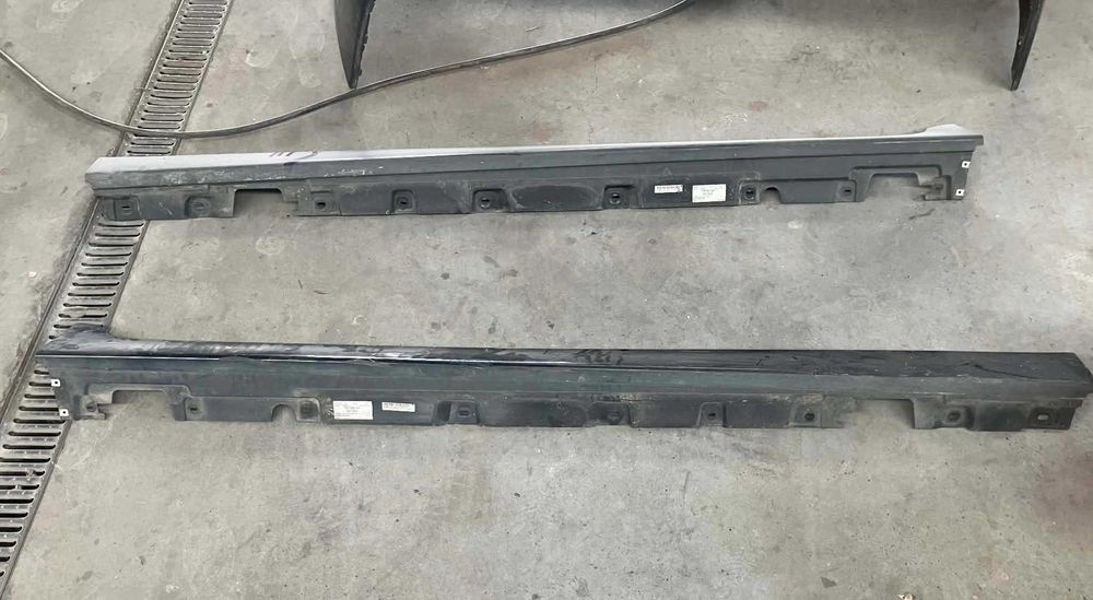Parachoques e embaladeiras BMW 520 de 2012 versão F10
