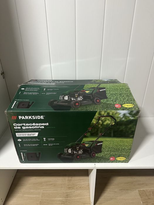 Maquina de vortar relva parkside nova