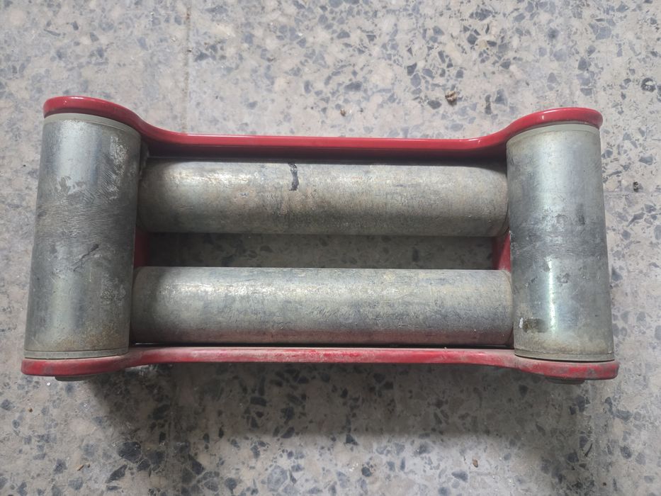 Guia de rolos WARN, para guincho, vermelho lacado.