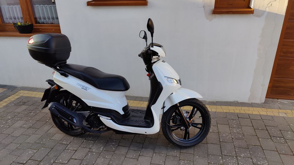 Peugeot Tweet 125i jak nowy