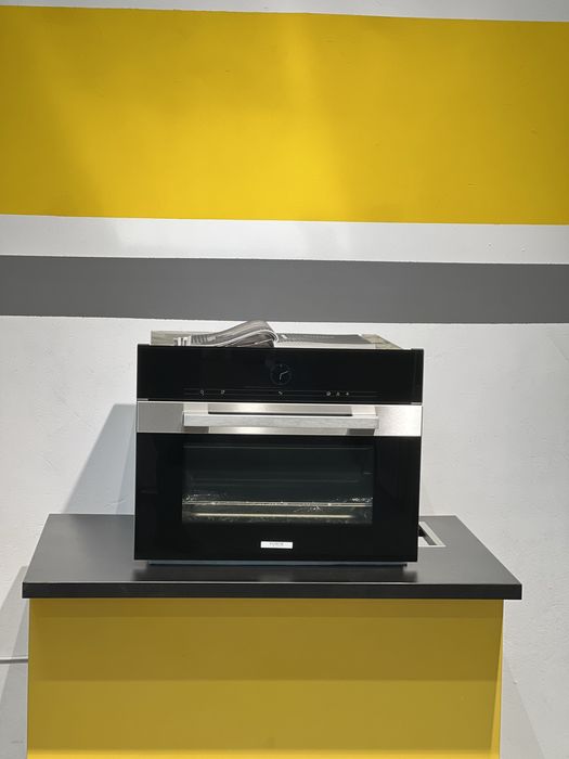 Духовка з пароваркою Miele DGC 7840. Компакат 45см. МаксФул. 23 рік