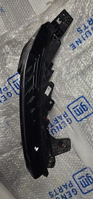 Lampa LED Ledowa reflektor Omoda 5 prawa prawy