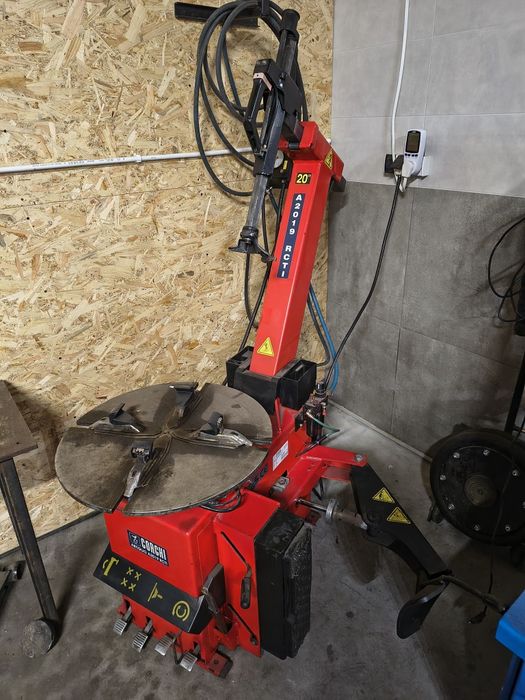 Montażownica do opon Corghi 230v