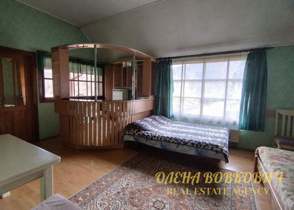 Оренда затишної садиби в Яремче з видом на річку Прут