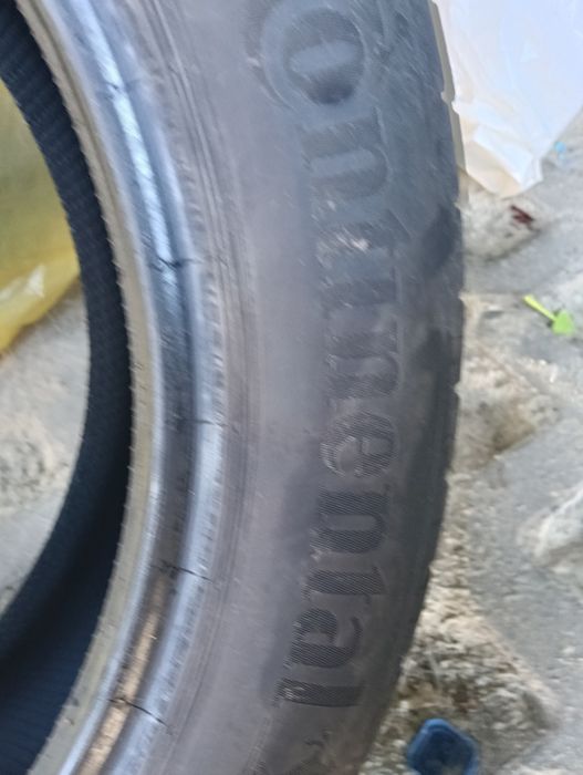 Komplet opon letnich Continental