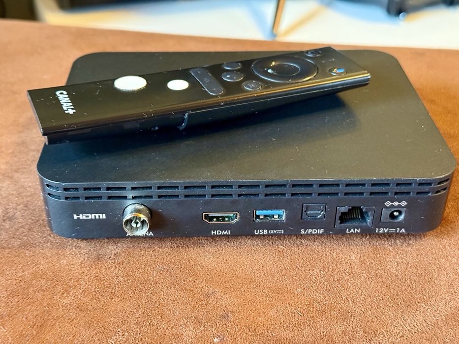 Canal plus box 4k dvbt iptv android