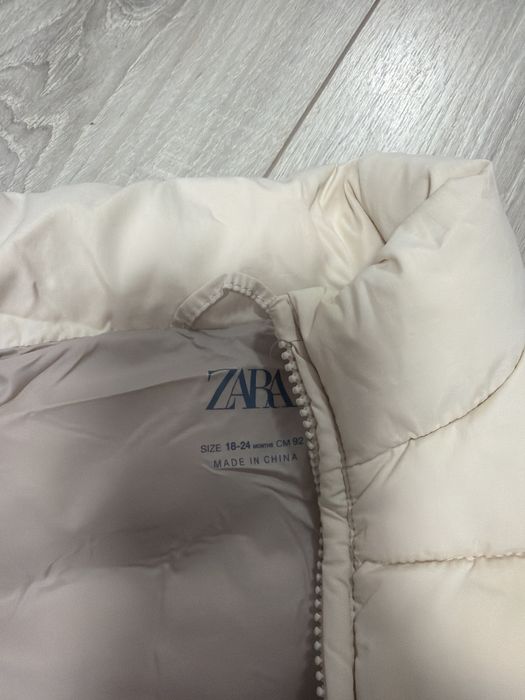 Тепла жилетка zara унісекс