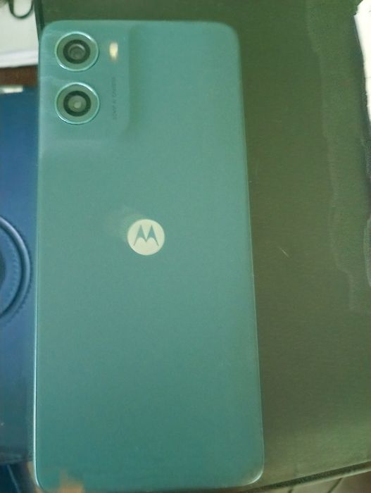 Motorola g06 praticamente novo