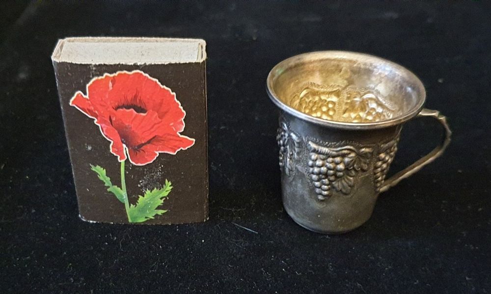 Кофейная чашка миниатюра серебро