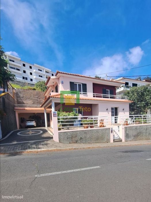 moradia t3 santa cruz