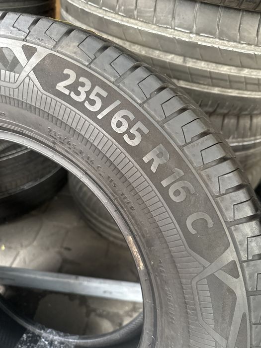 Opony letnie continental 235/65r16c