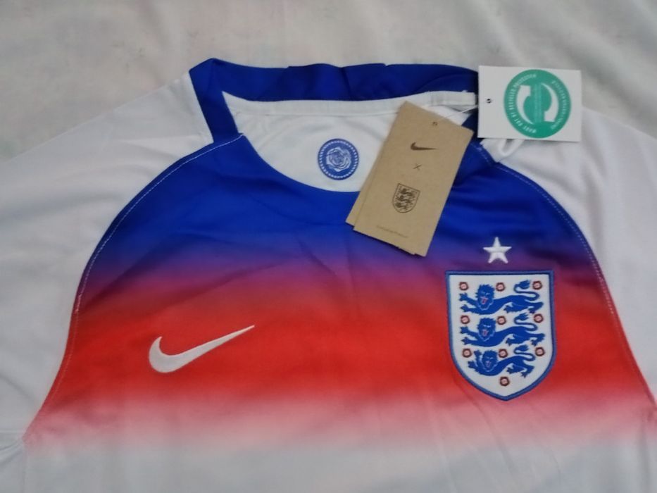 Camisola Oficial Inglaterra 2025/26