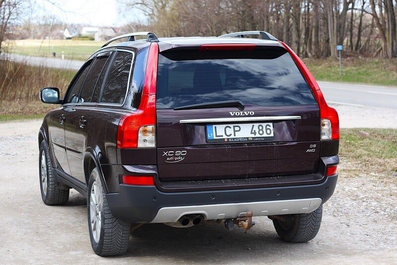 Продам Volvo XC90
