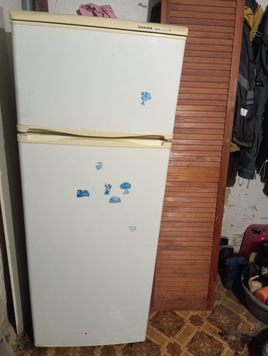 Продам Холодильник б/у