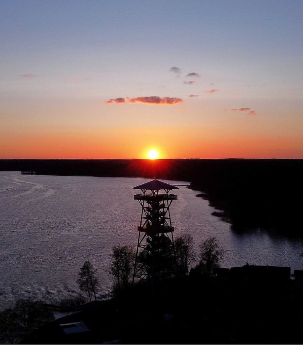 Apartamenty z balkonem i widokiem na jezioro !!