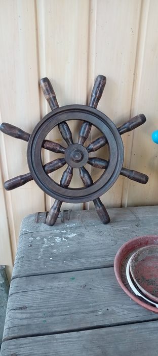штурвал интерьерный