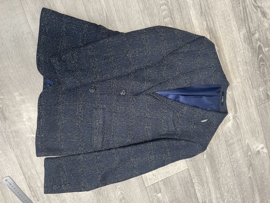 Піджак чоловічий Suvari