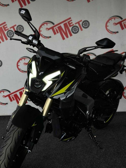 Новий мотоцикл Bajaj Pulsar NS400