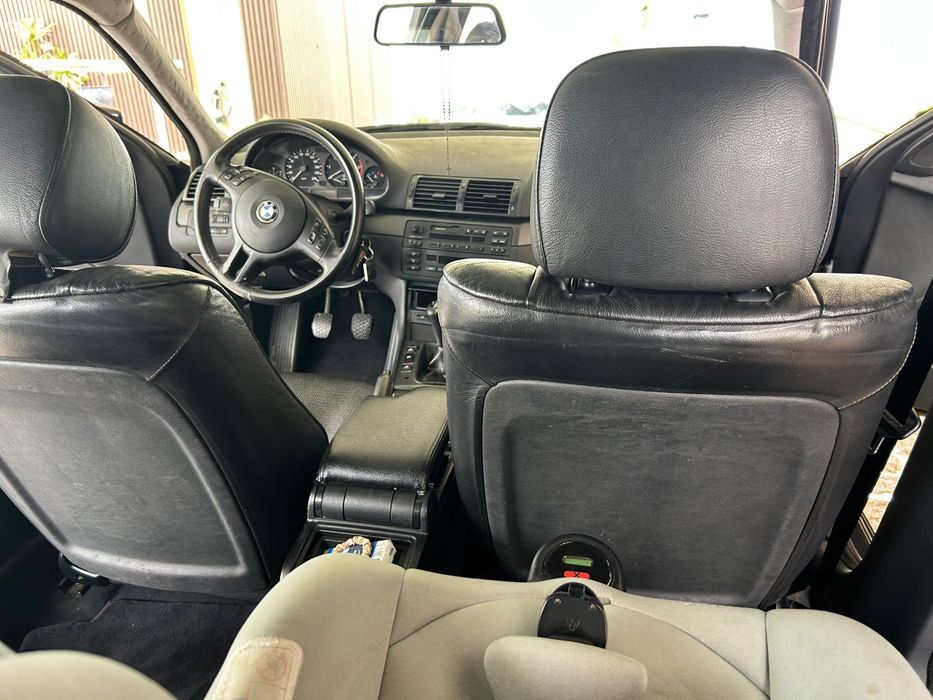 BMW 320d Touring 150cv Nacional | Pele | Teto de Abrir | Jantes 17”