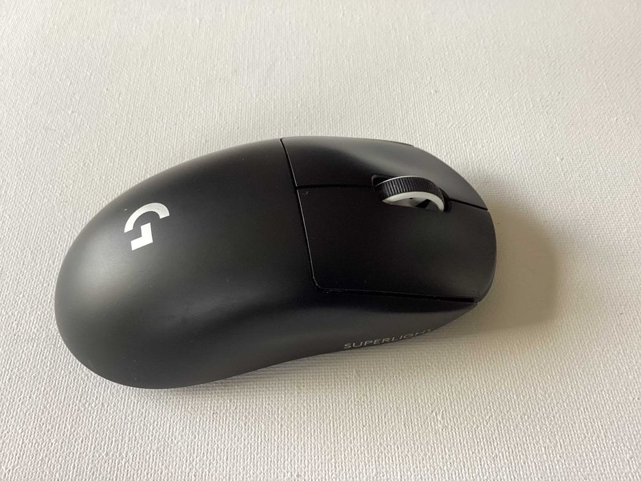 Logitech PRO X Superlight myszka