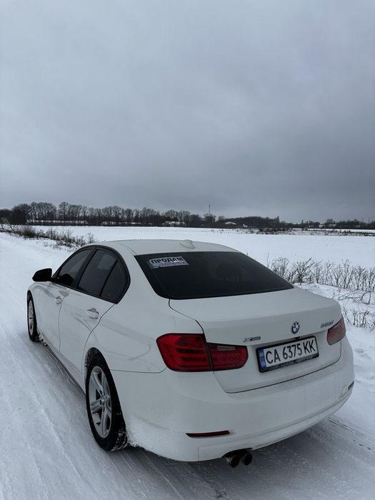 BMW 328i x drive 2015    12000у,є