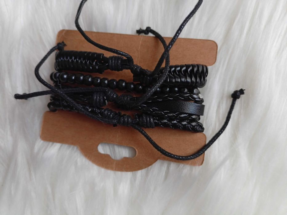 Zestaw bransolet męskich 4szt, nowy .