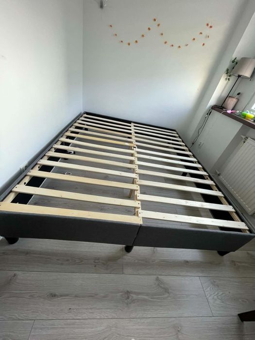 Sprzedam łóżko 195x160 wraz z materacem