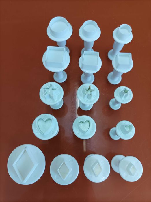 Conjunto de Cortadores  ejetor para Cake design/confeitaria/pastelaria