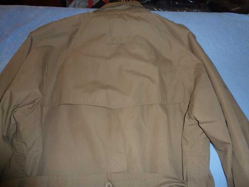 Gabardine usada caqui Betesga 46 - SALDO