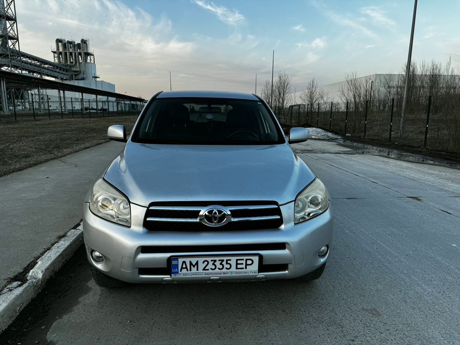 Toyota rav 4 2.2  дизель 2009 рік d4d
