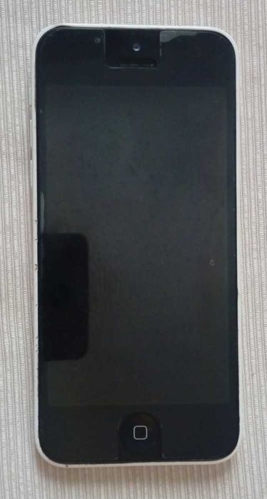 White iPhone 5c64298138422658122