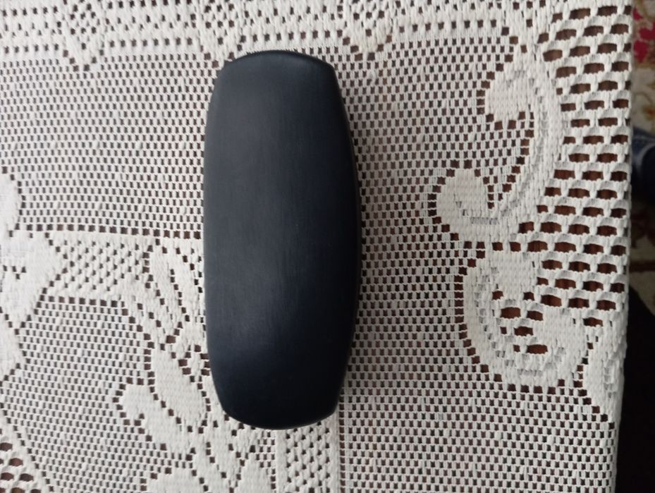 Etui pokrowiec na okulary zamykany