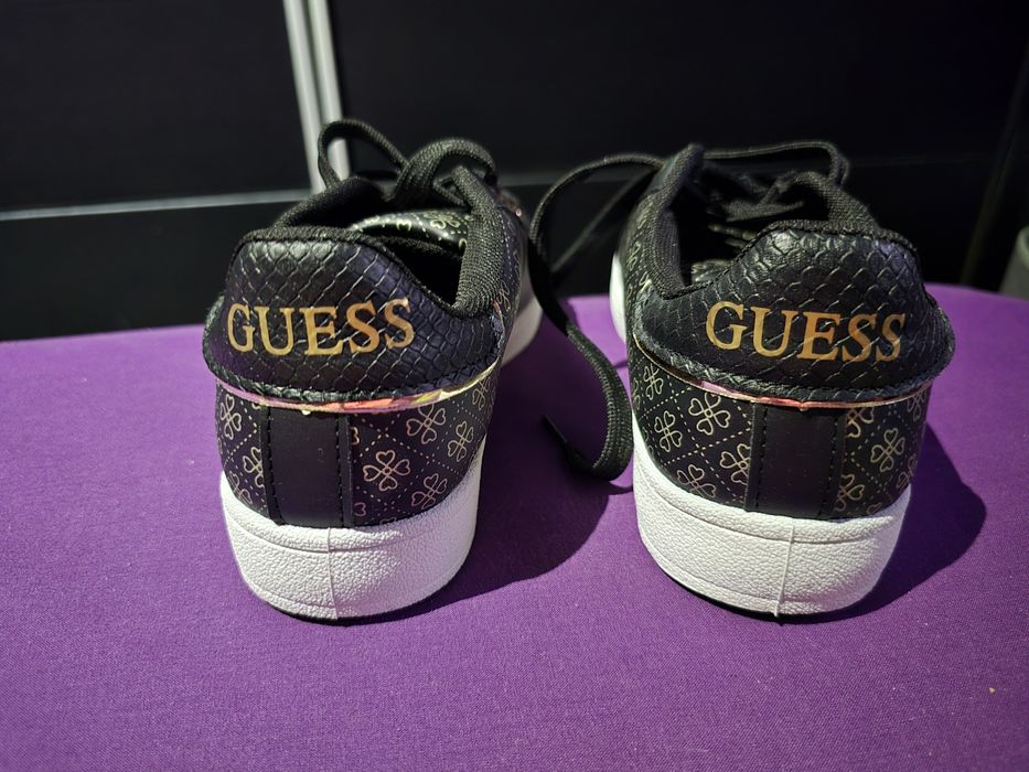 Tenis por estrear. Completamente novos.