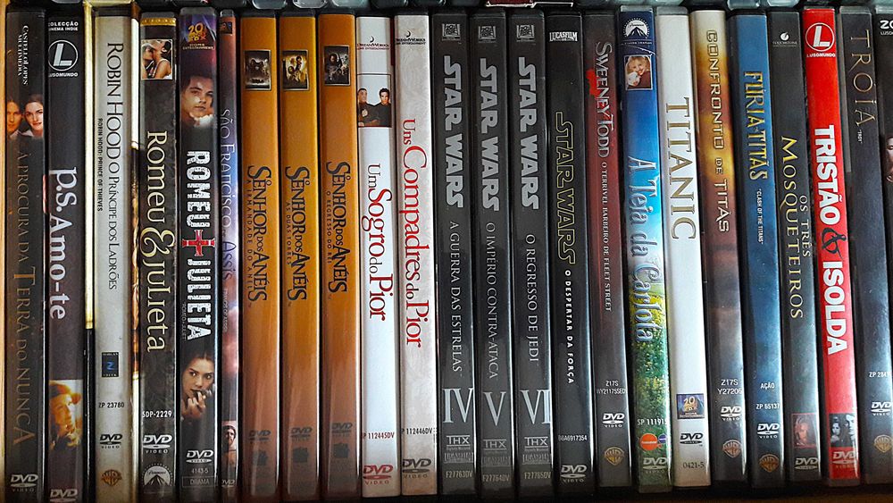 DVDs originais semi-novos - Vários títulos de filmes