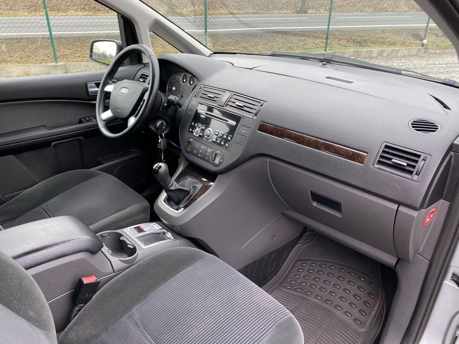 Ford C-MAX diesel Ghia klimatronic alusy zadbany