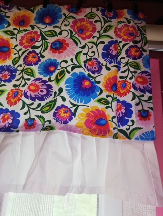 firana folk; S160cm x W146cm