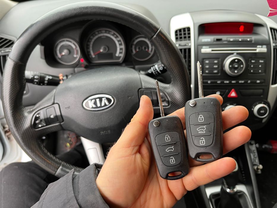 Kluczyk Kia Sportage, immobilizer, pilot, Venga, Ceed, kodowanie Warka
