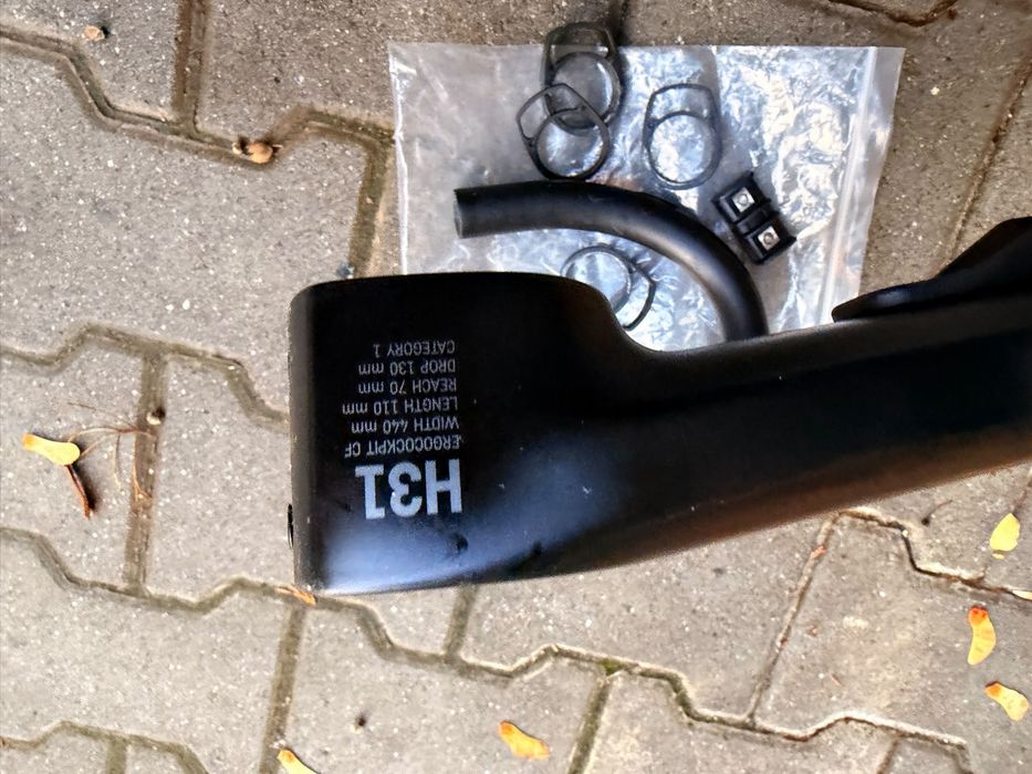 Kierownica karbonowa Canyon H31 Ergocockpit CF 440 mm / 110 mm