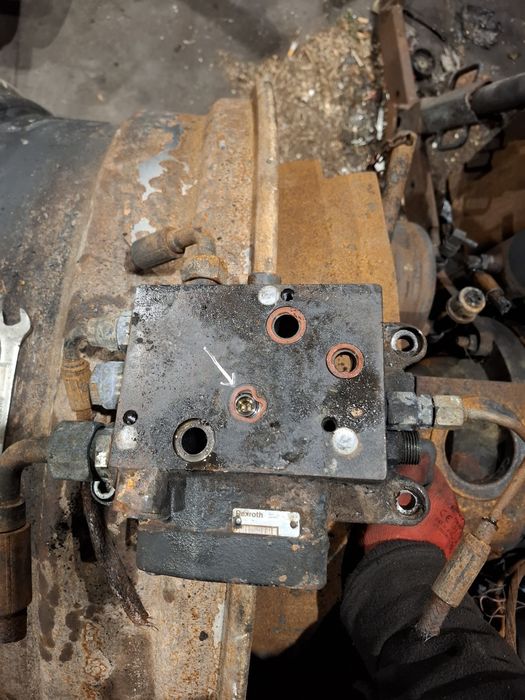 Rextorh plyta ciśnieniowa blok ciśnienia  case mx mxu new holand