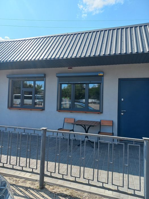 Ціна знижена! Продам магазин-кафе