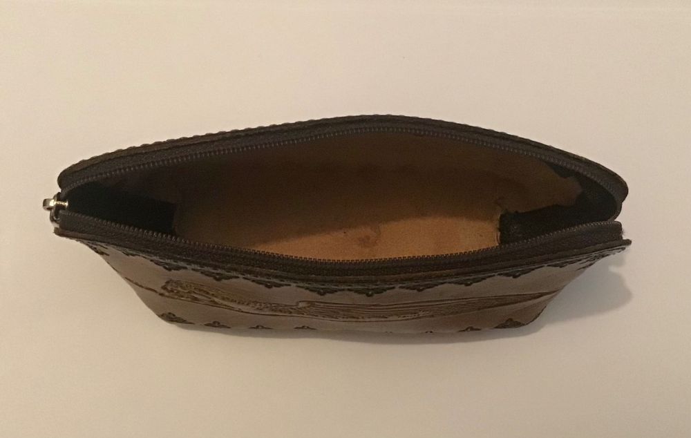 Bolsa para guardar óculos marca Lapó