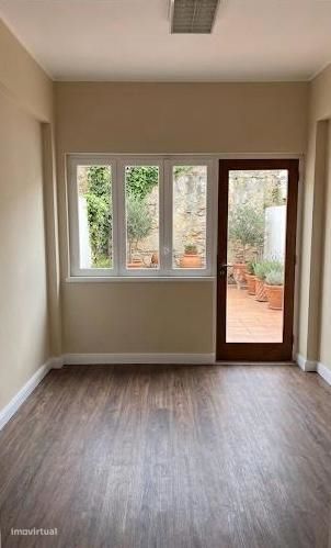 Apartamento T2 Venda em Almada, Cova da Piedade, Pragal e Cacilhas,Alm — Almada, Cova Da Piedade, Pragal E Cacilhas, Setúbal