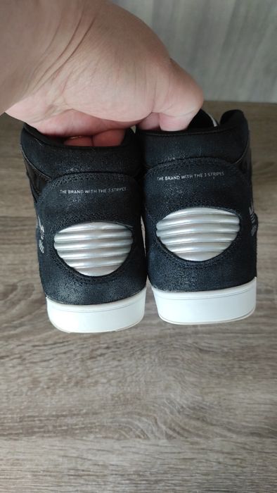 Високі кросівки (хайтопи) Adidas