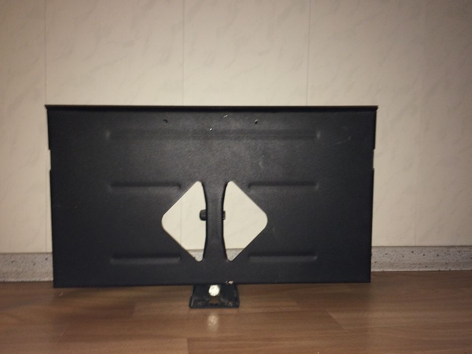 Продам полку-кронштейн для телевизора