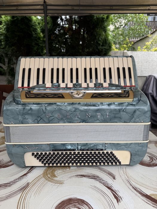 Akordeon włoski 120 mussette