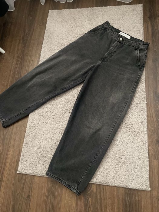 Джинси чорні Bershka