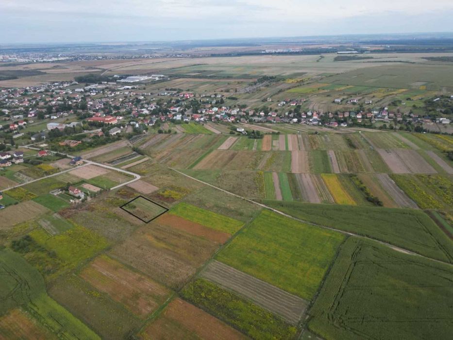 Продаж земельної  ділянки с.Керниця, вулиця Шухевича, 5а. до Львова 25 км. Загальна площа 12 сотих.