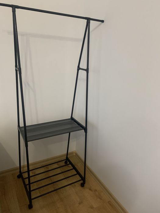 Пересувна вішалка для підлоги THE NEW COAT RACK Чорний. Вішалка. Одяг.