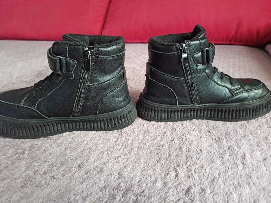 Демісезонні ботінки на флісі, устілка 21,9см