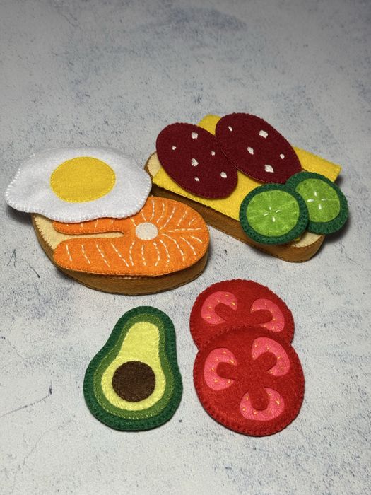 Сендвіч з фетру,Хот дог з фетру,Фетрові овочі і фрукти